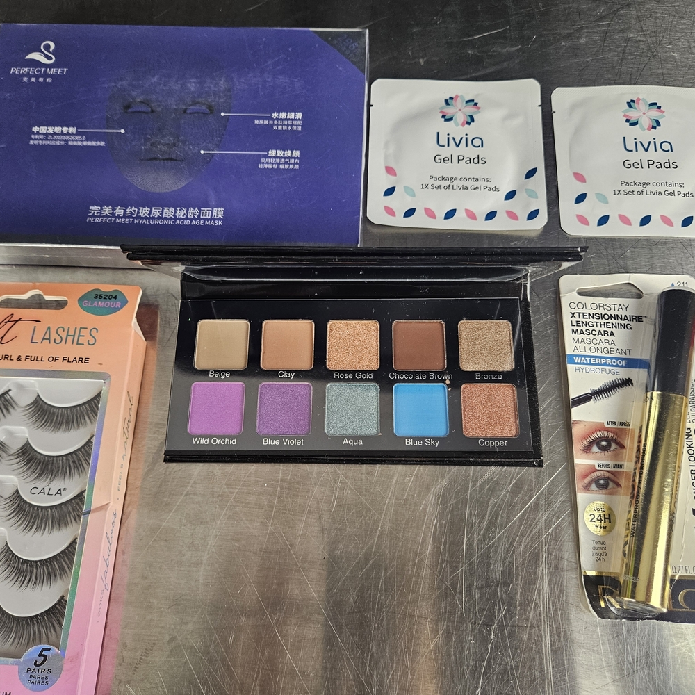 Makeup Stocking Stuffer Bundle! $25 Mascara